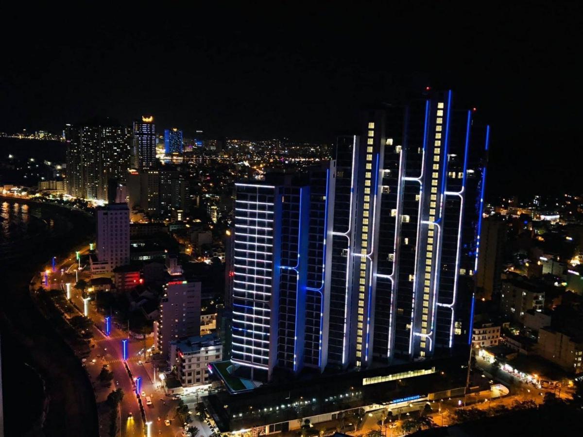 Ferienwohnung Scenia Bay Oceanfront By Housing Nha Trang Exterior foto