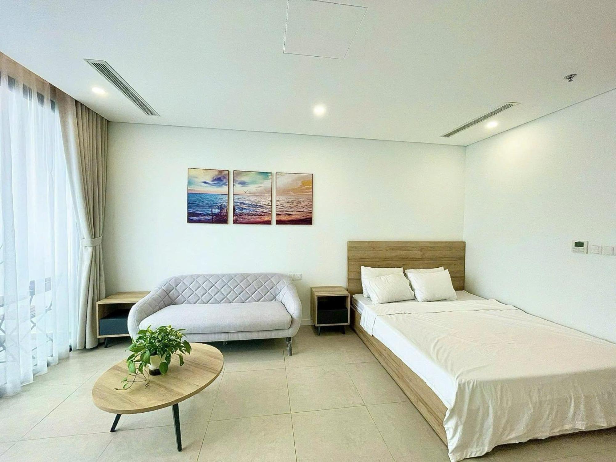 Ferienwohnung Scenia Bay Oceanfront By Housing Nha Trang Exterior foto